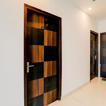 Super Collection O Kiara Guest House Lucknow Eksteriør billede