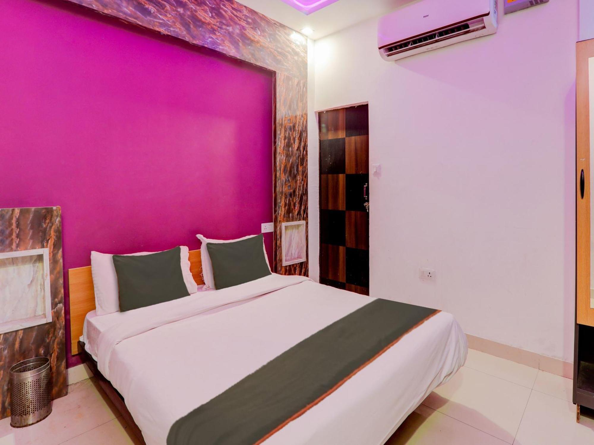 Super Collection O Kiara Guest House Lucknow Eksteriør billede