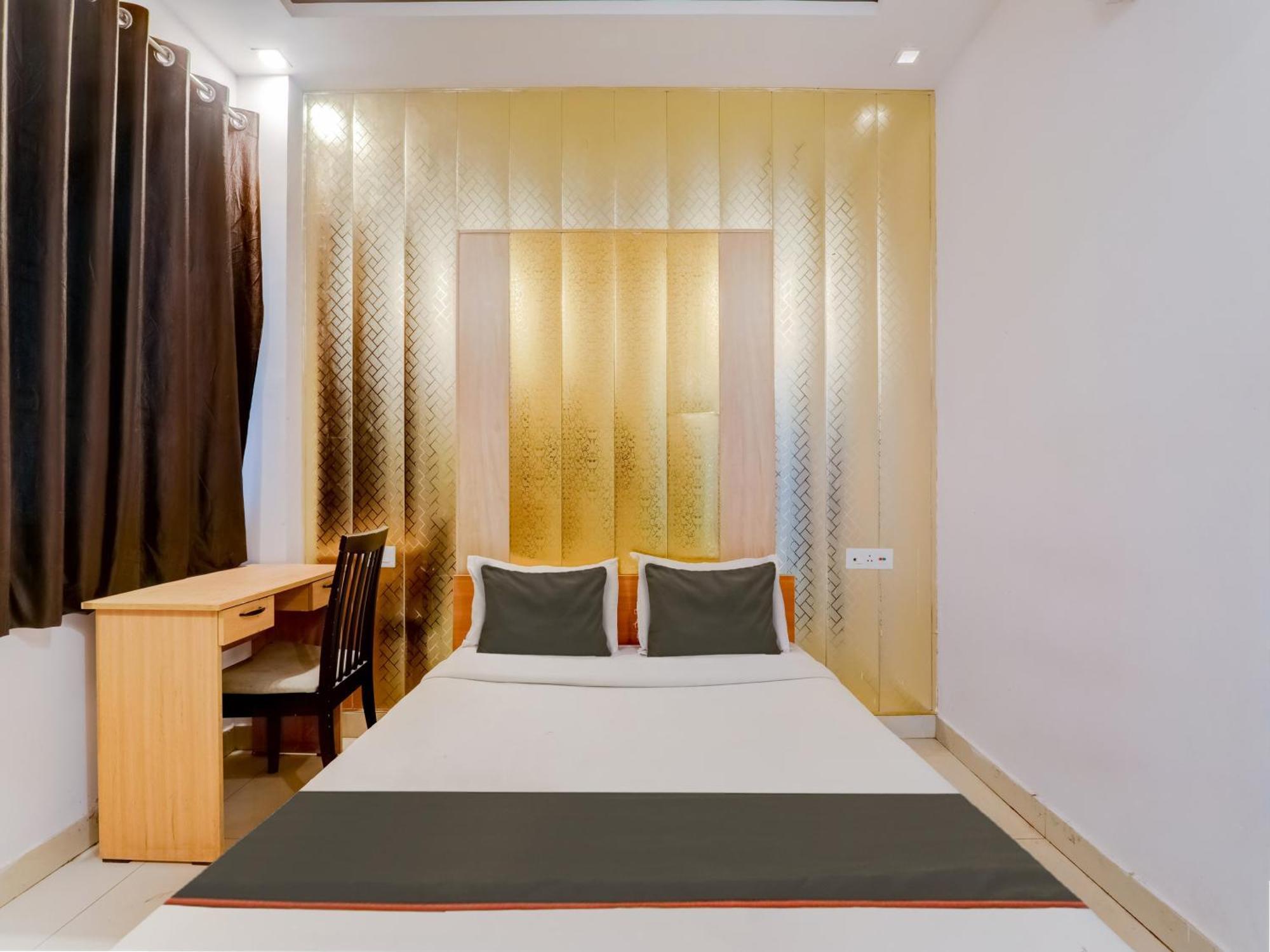 Super Collection O Kiara Guest House Lucknow Eksteriør billede