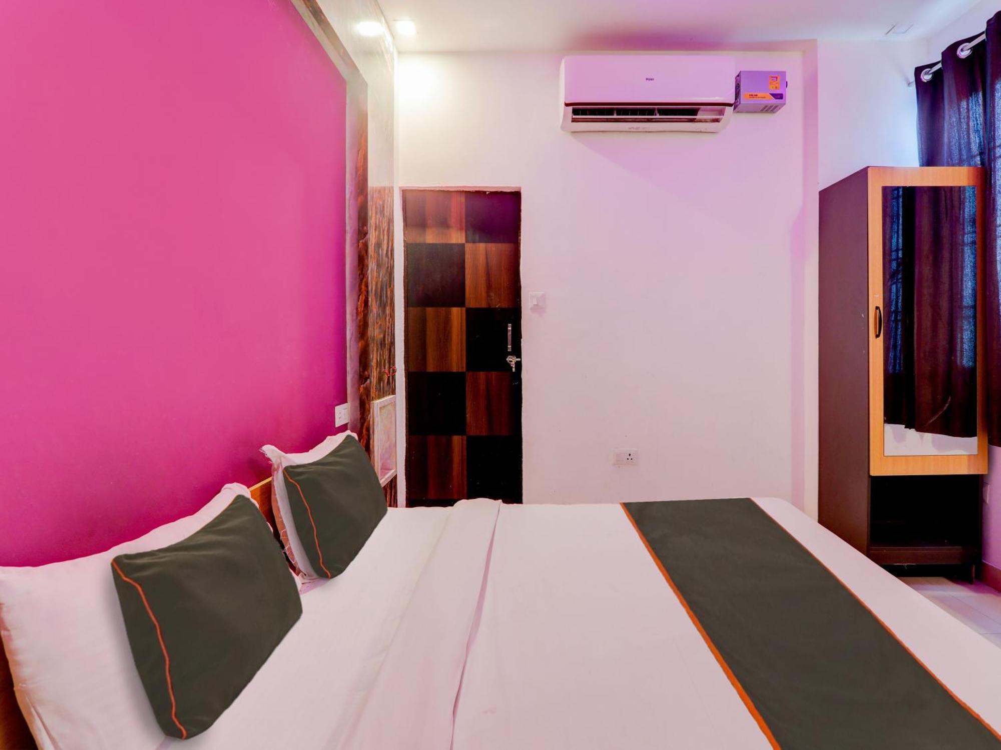 Super Collection O Kiara Guest House Lucknow Eksteriør billede