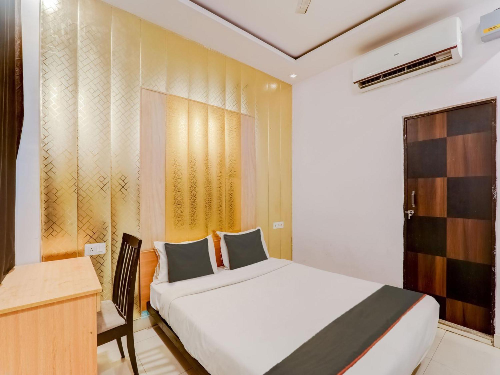 Super Collection O Kiara Guest House Lucknow Eksteriør billede